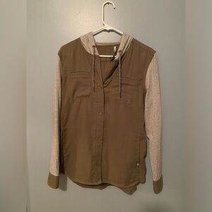 The North Face light button-down shacket